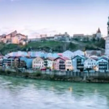 Burgblick, Bei Szálloda 4*