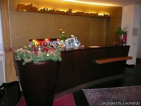 Burgblick, Bei Hotel