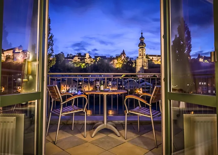 Hotel Burgblick, Bei 4*