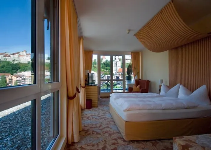 Burgblick, Bei Hotel 4*